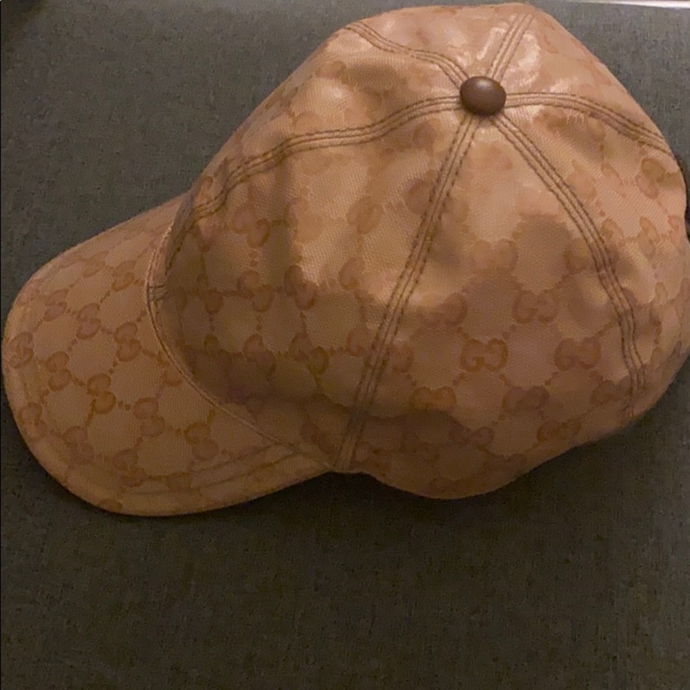 Gucci wax canvas baseball cap hat